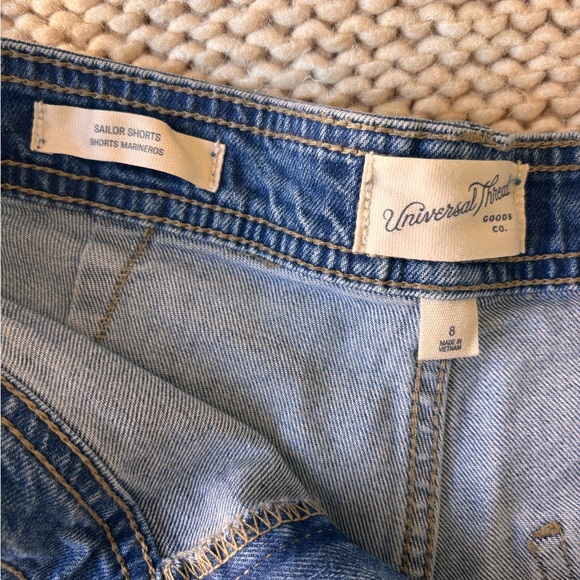 Universal Thread Classic Blue Jean Shorts - Picture 3 of 3